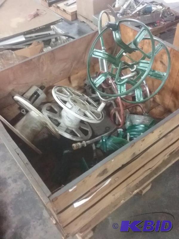 lot 508 image: Wooden crate with (4) hose reels and (8) hose...