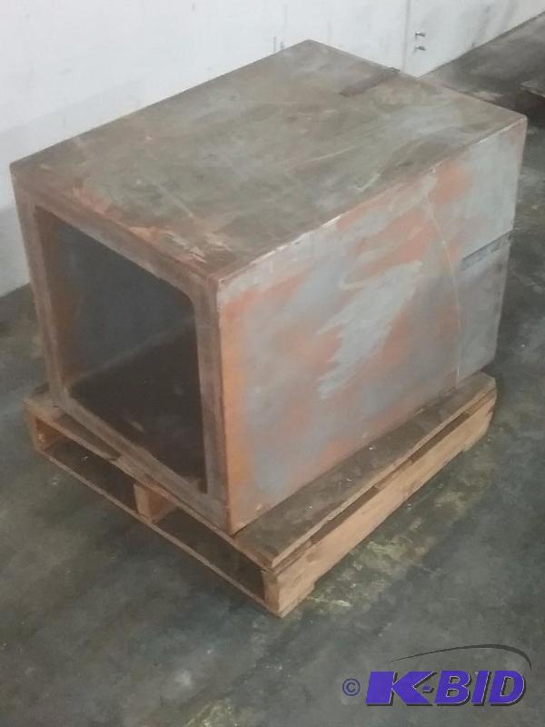 lot 521 image: Core box for aluminum tombstone pattern, Worl...