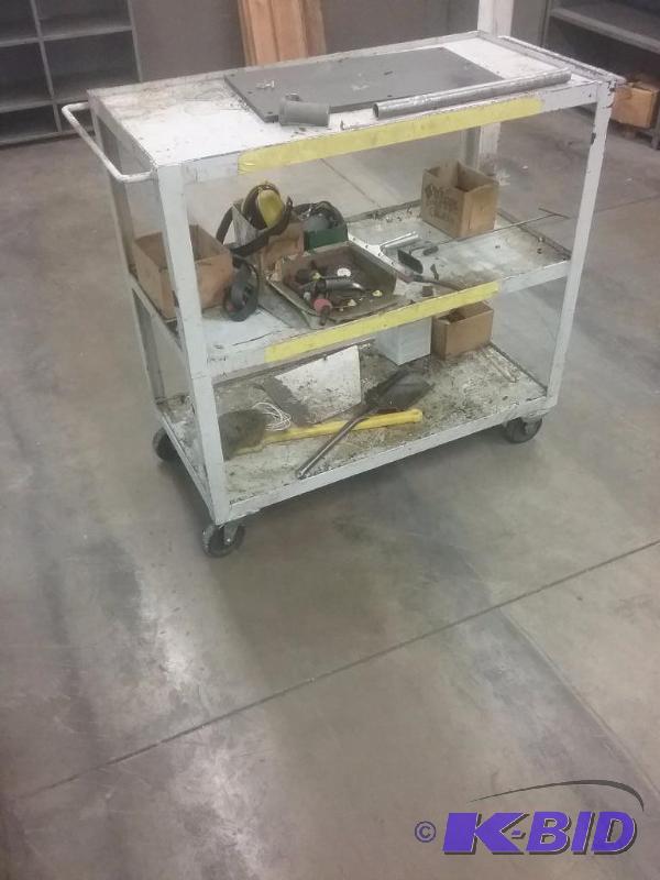 lot 580 image: Steel frame rolling cart, (3) plywood shelves...