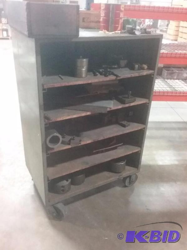 lot 628 image: Rolling steel cabinet, (5) shelves, 24" ...