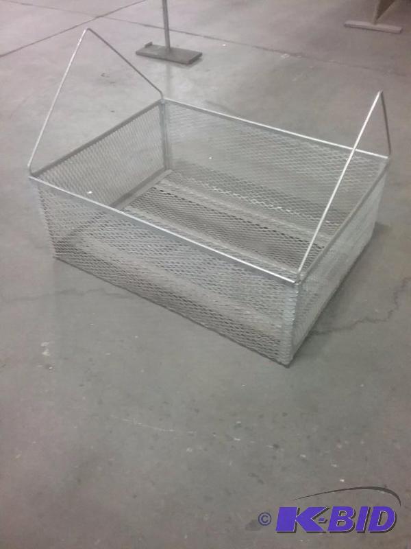 lot 639 image: Large expanded stainless steel mesh basket, t...