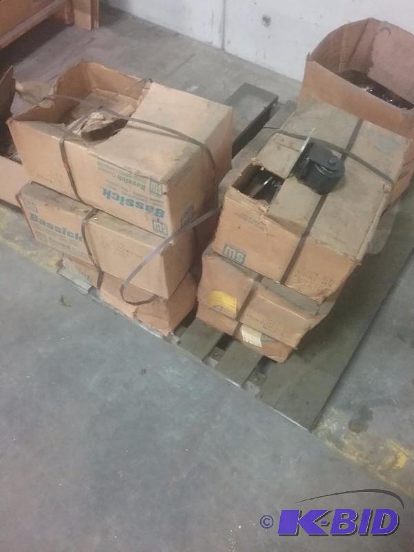 lot 675 image: (6) boxes (five full and one partially full) ...