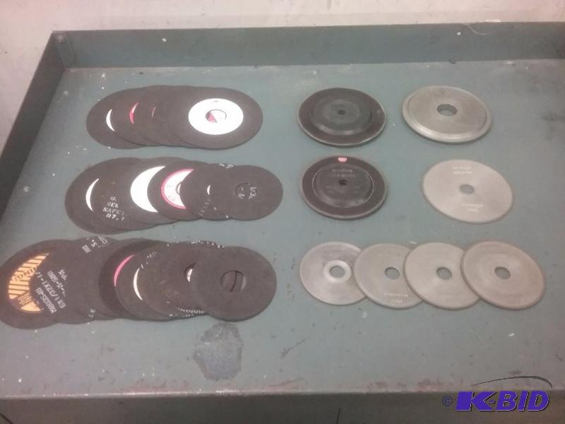 lot 692 image: (8) assorted diamond grinding wheels, 5-12&q...