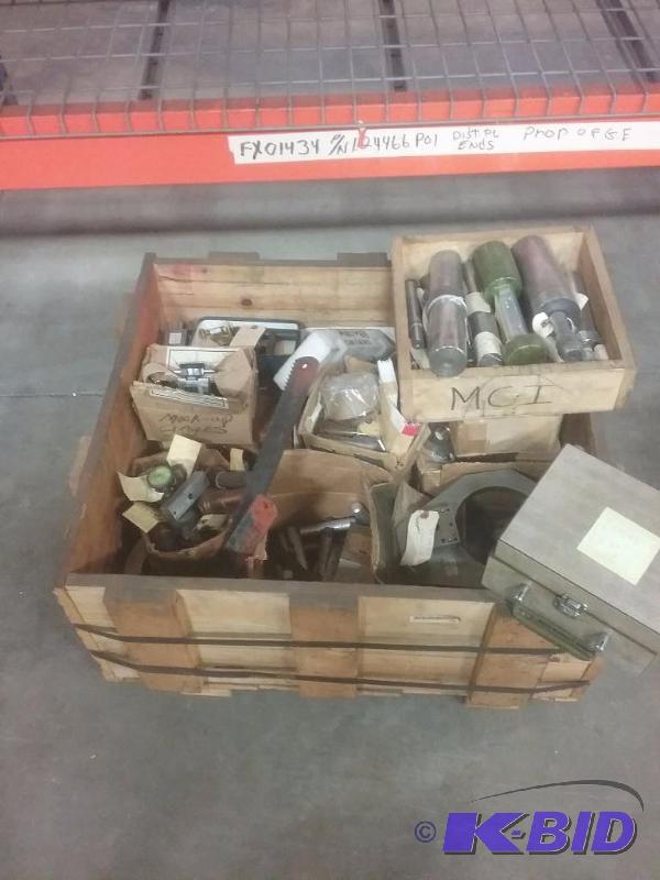 lot 737 image: Wooden box of assorted inspection equipment ...