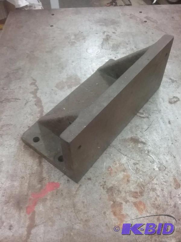 lot 755 image: (1) angle block, 7" x 7" x 15"...