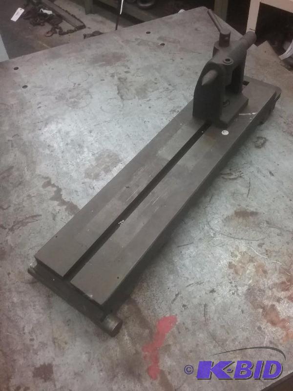 lot 762 image: T-slotted sine bar with spring loaded center ...
