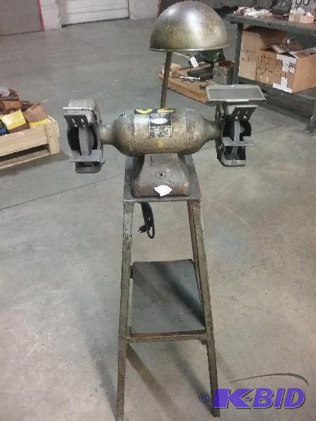 lot 80 image: 6" Sioux grinder on steel stand. Worklig...