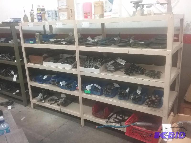 lot 818 image: Steel Shelf unit, (5) shelves, 30" x 96&...