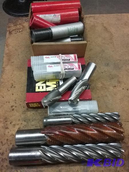 lot 91 image: Assorted endmills. Largest is 1-14" dia...