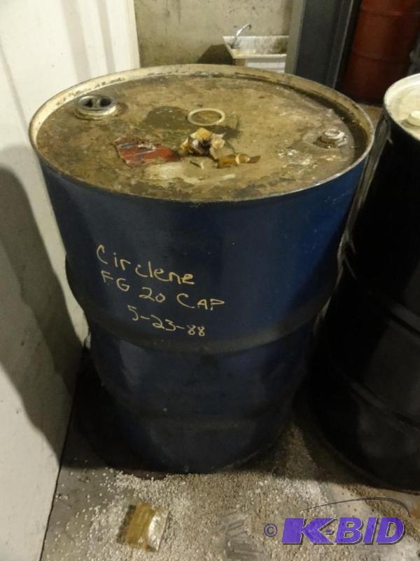 lot 956 image: Circlene FG 20 CAP Parafin Based Lubricant 55...