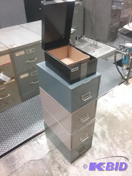 lot 104 image: (4) 8&quotH x 10&quotW x 16&quotD single d...