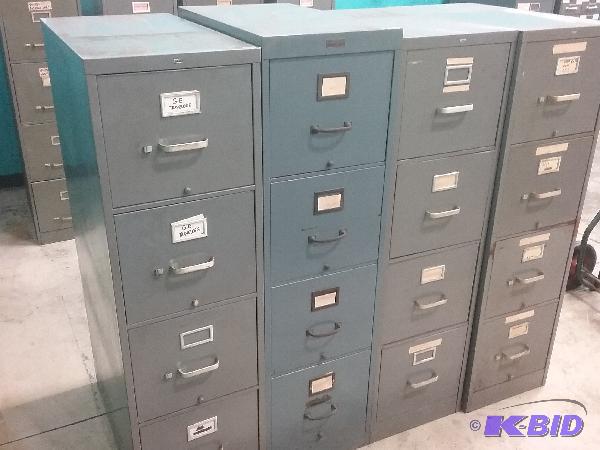 lot 124 image: (4) 4-drawer file cabinets. (4) 15&quot x 26...