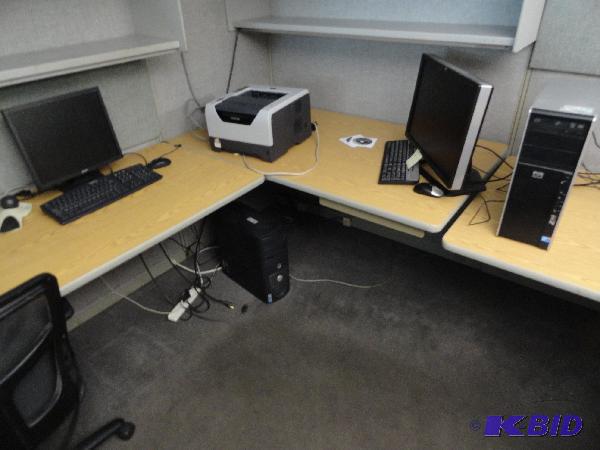 lot 136 image: (2) Computers, monitors and printer...