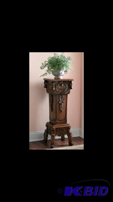 Hand -Carved Pedestal -&nbspThis elegant han...