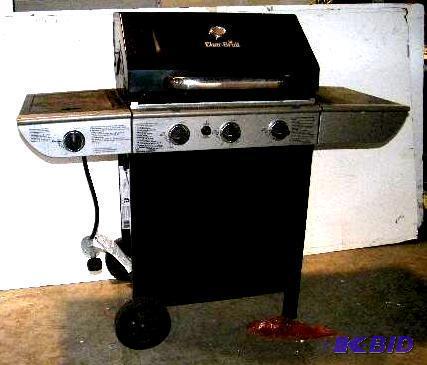 CharBroil Propane Grill - Has some issues - w...