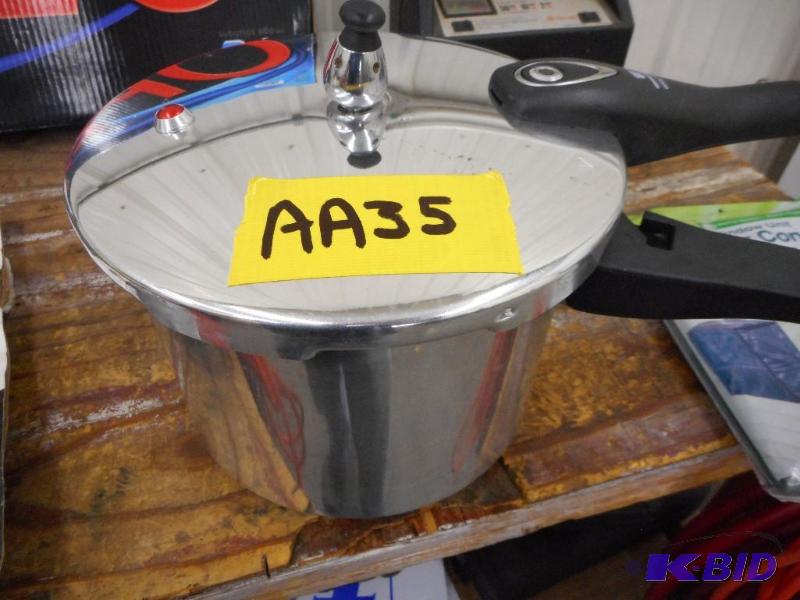 pressure cooker