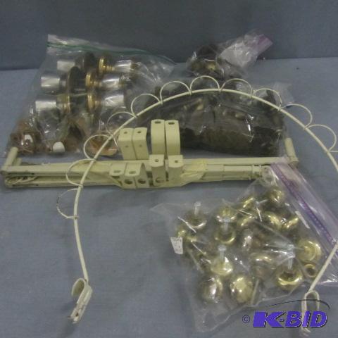 lot 100 image: Door Knobs, Drawer Pulls
