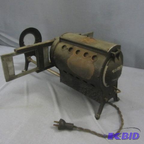 lot 13 image: Antique Projector