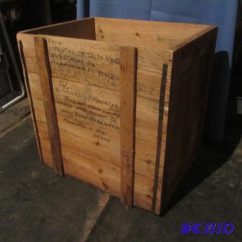 lot 5 image: Wood Shipping Crate