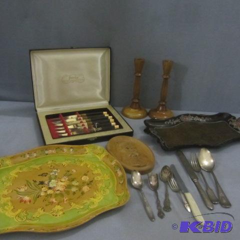 lot 87 image: Steak Knives, Flatware, Trays