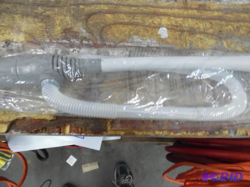 Kerosene siphon