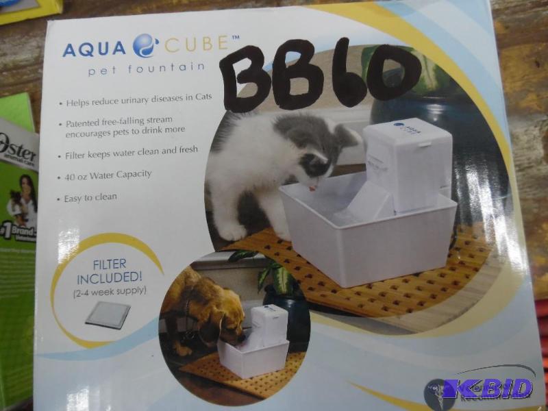 Pet fountain