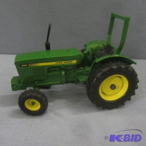 JD Die Cast Tractor