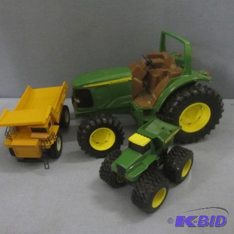 JD Tractor, Dump Truck