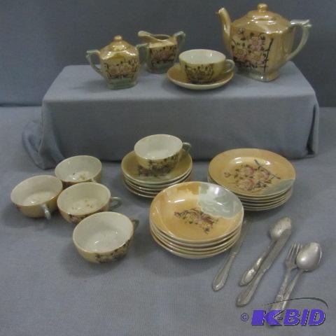 Childs Tea Set - Floral