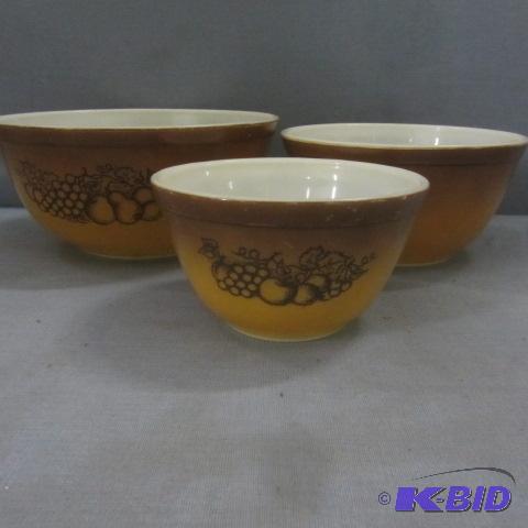 Pyrex Mixing Bowls