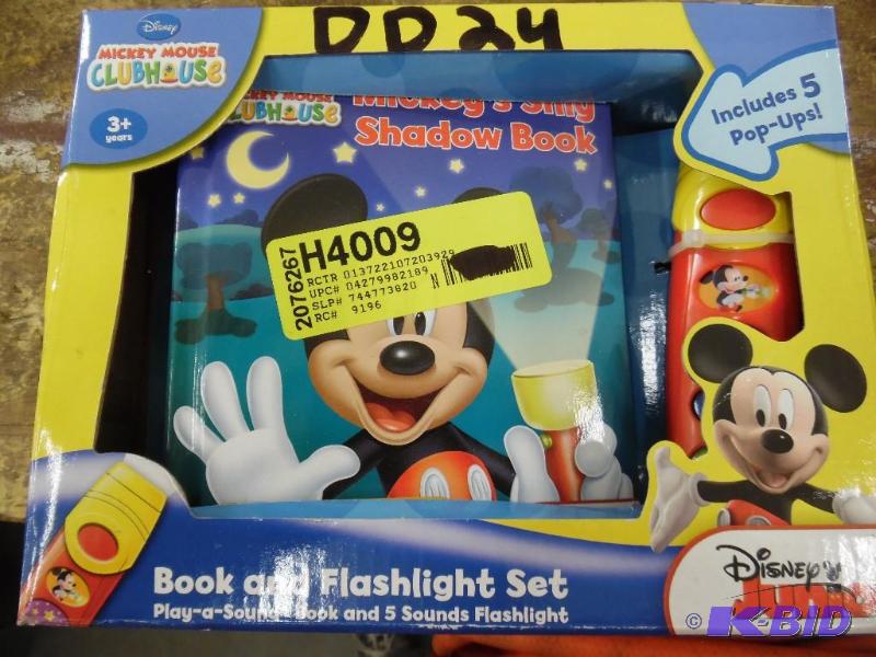 Mickey Mouse book and flashlight set