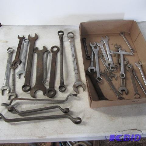 lot 112 image: Combo Wrenches