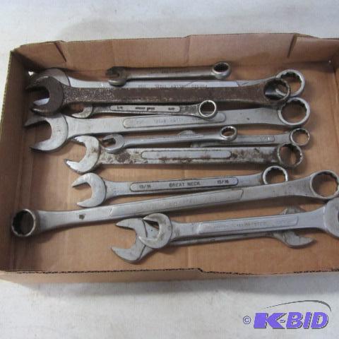 lot 124 image: Combo Wrenches