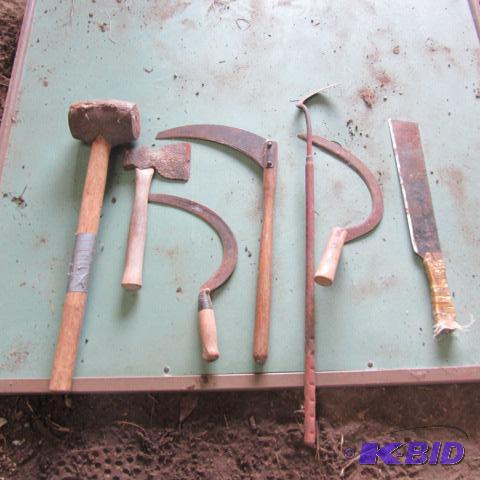 lot 135 image: Weed Wacker, Knife, Hatchet