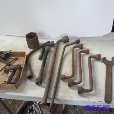 lot 143 image: Tire Irons, Offset Wrenches