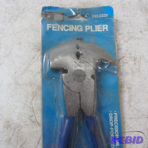 lot 146 image: New Fencing Pliers