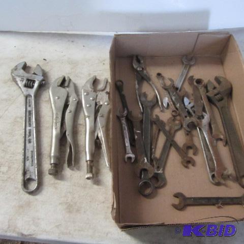 lot 175 image: Vise Grips, Crescent