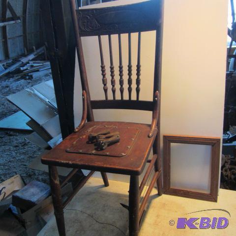 lot 206 image: Pressback & Vanity Chairs