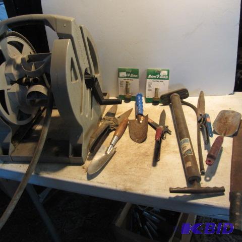 lot 208 image: Hose Reel, Garden Tools