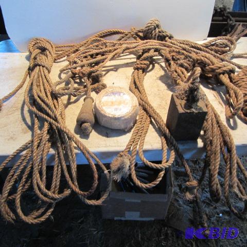 lot 209 image: Sisal Rope