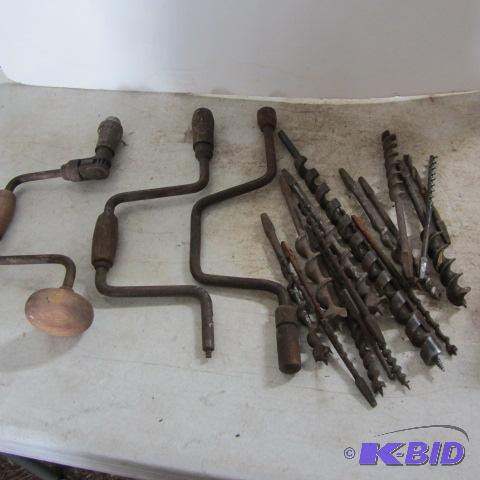 lot 237 image: Vintage Shoulder Brace & Bits