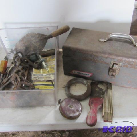 lot 250 image: Tool Box, Auto Supplies
