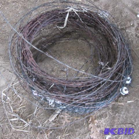 lot 264 image: Barb Wire Sections