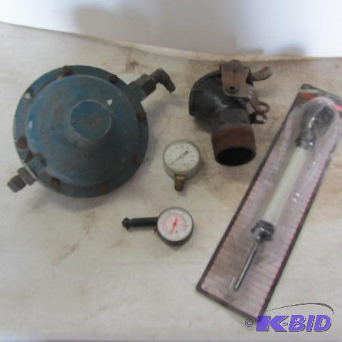 lot 275 image: LP Regulator, gas filler, gauges