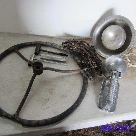 lot 276 image: Steering Wheel, Chains