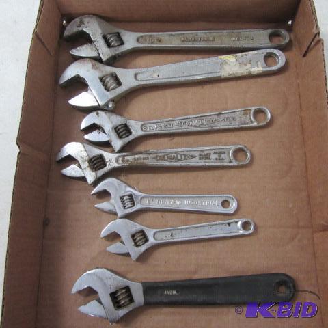 lot 3 image: Adjustable Wrenches