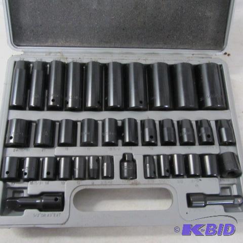 lot 5 image: Impact Sockets