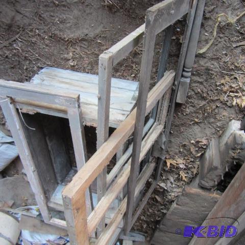 lot 78 image: Wood Window Frames