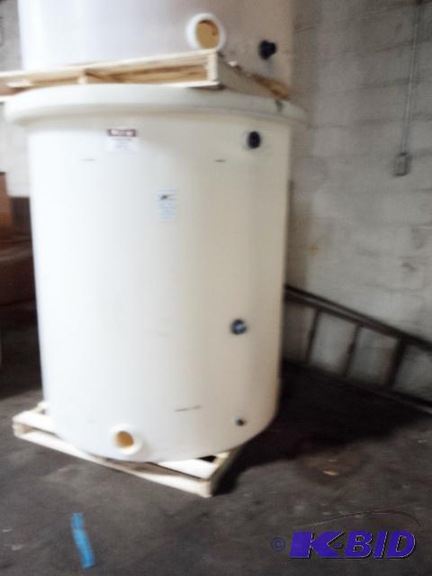 Liquid Storage Tank with Cover 500 Gallon