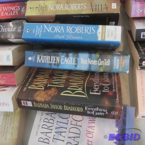 Lot 38 MARY HIGGINS CLARK and CAROL HIGGINS CLARK Paperback Books MYSTERY Lot 38 MARY HIGGINS CLARK and CAROL HIGGINS CLARK Paperback Books MYSTERY